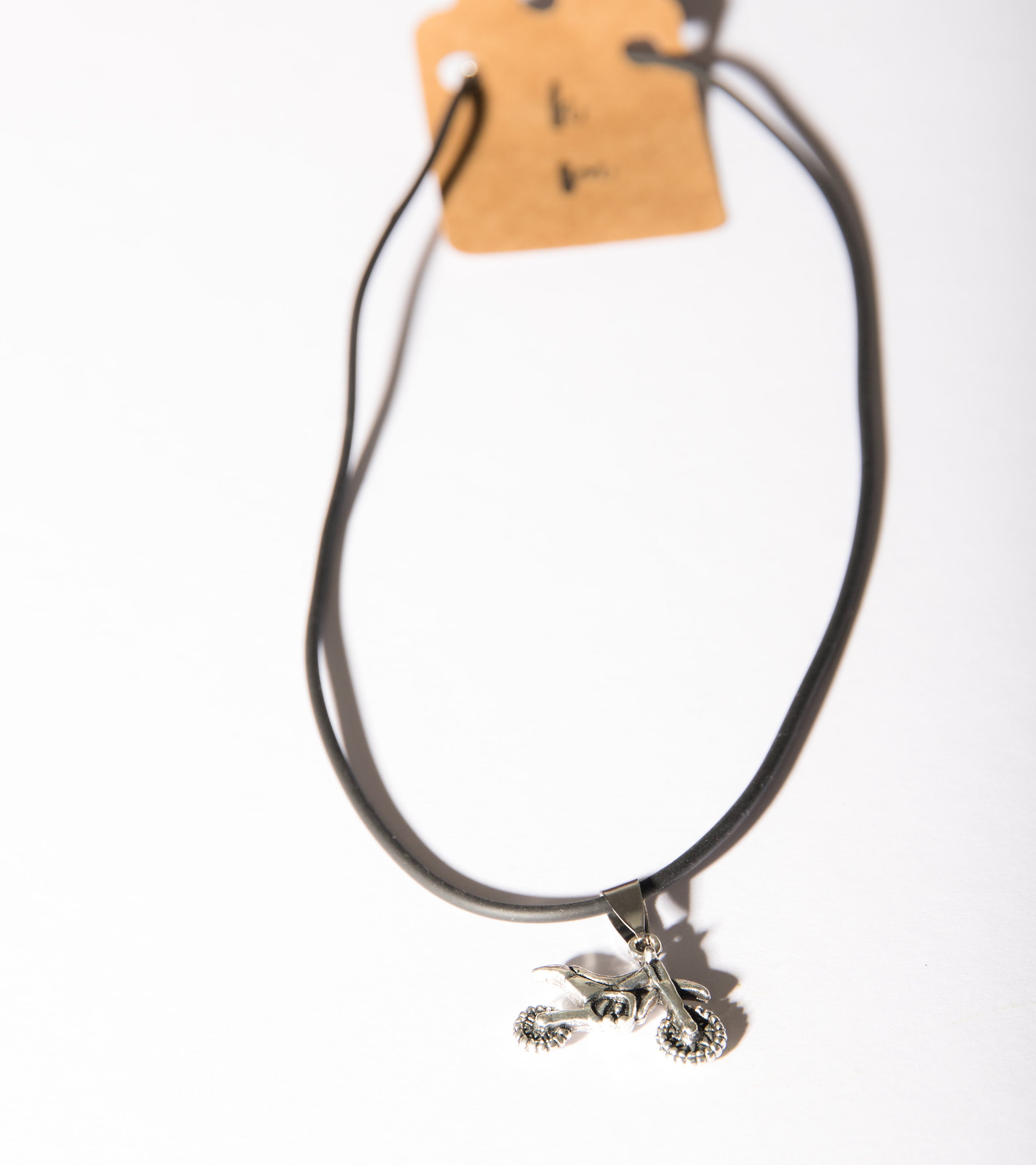 Hollister necklaces for guys online
